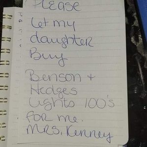 Meet your Posher, Andrea